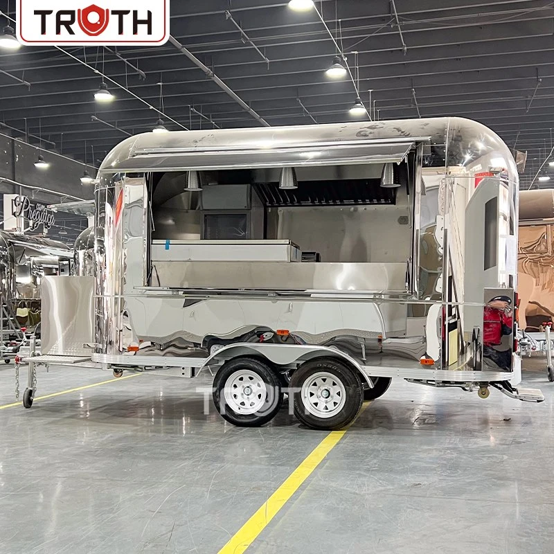 Airstream-Style Food Truck sa France: Isang Stainless Steel Fast Food Trailer na Ginawa para sa Estilo at Serbisyo